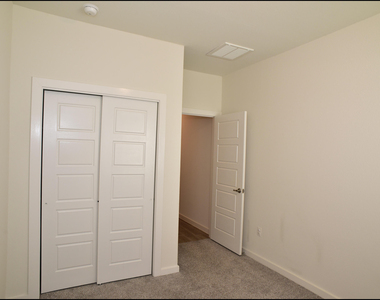 3545 Essence Street - Photo Thumbnail 31