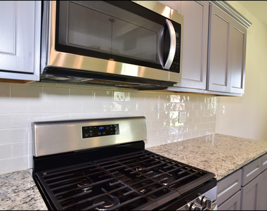 3545 Essence Street - Photo Thumbnail 22
