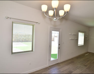3545 Essence Street - Photo Thumbnail 12