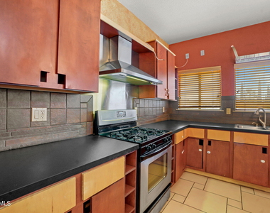 1230 Olga Mapula Drive - Photo Thumbnail 18