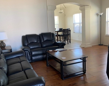 228 Ferinand Court - Photo Thumbnail 4
