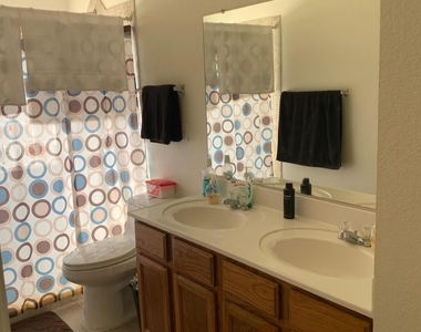 228 Ferinand Court - Photo Thumbnail 13