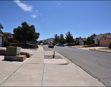 7229 Canyon Run Drive - Photo Thumbnail 50