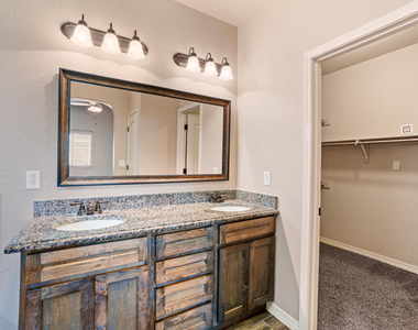 852 Lemington Street - Photo Thumbnail 19