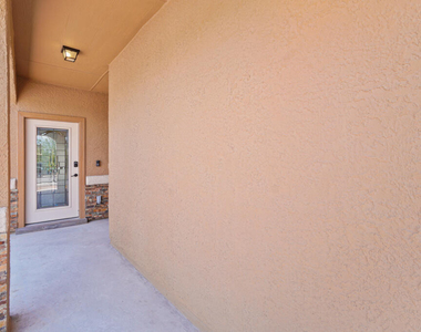 852 Lemington Street - Photo Thumbnail 1