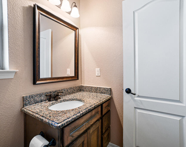 852 Lemington Street - Photo Thumbnail 29