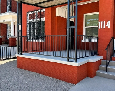 1114 E Rio Grande Avenue - Photo Thumbnail 2