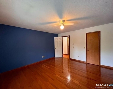 223 Flanders Road - Photo Thumbnail 8