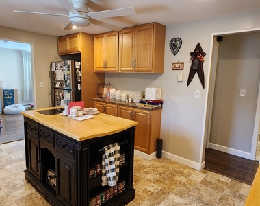 260 Connecticut Avenue - Photo Thumbnail 9