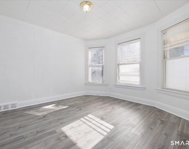 52-54 Hanover Street - Photo Thumbnail 4