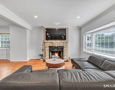 171 Henderson Road - Photo Thumbnail 4
