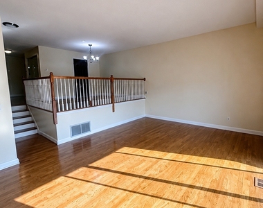 123 Brittany Farms Road - Photo Thumbnail 9