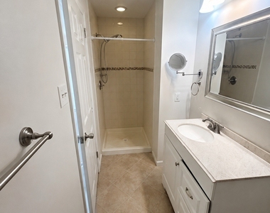 123 Brittany Farms Road - Photo Thumbnail 16