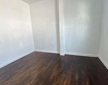 74 Prospect Street - Photo Thumbnail 4