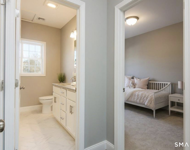 35 Ringgold Street - Photo Thumbnail 7