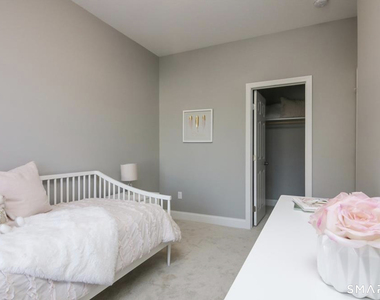 35 Ringgold Street - Photo Thumbnail 11
