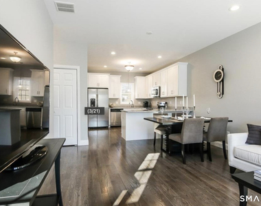 35 Ringgold Street - Photo Thumbnail 4