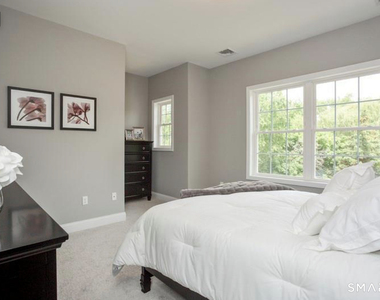35 Ringgold Street - Photo Thumbnail 13