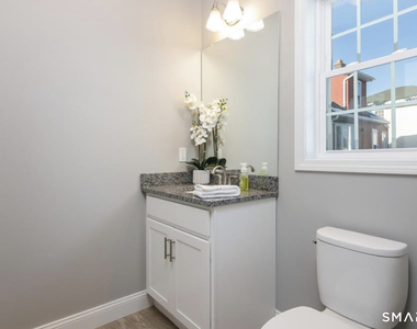 35 Ringgold Street - Photo Thumbnail 5