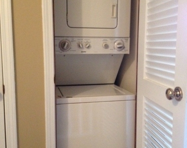 235 Red Oak Lane - Photo Thumbnail 8