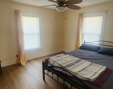 139 South Street - Photo Thumbnail 5