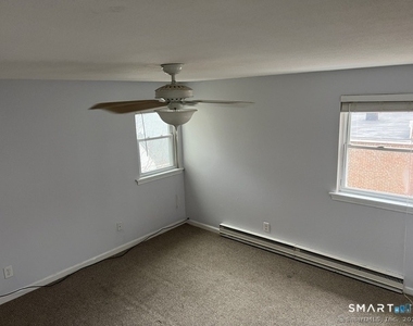 72 Colony Street - Photo Thumbnail 8