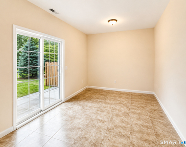 8 Old Oak Drive - Photo Thumbnail 8