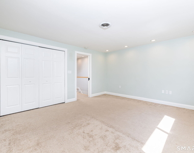 101 Cedar Hollow Drive - Photo Thumbnail 17