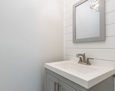 101 Cedar Hollow Drive - Photo Thumbnail 6