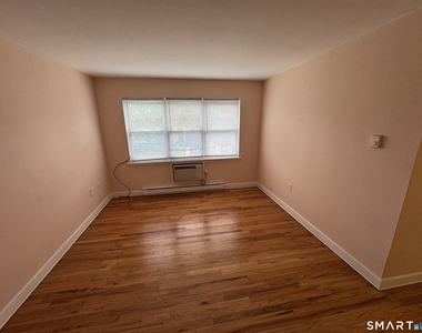 24 Merrill Street - Photo Thumbnail 11