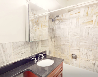  East 37th Street - Photo Thumbnail 3