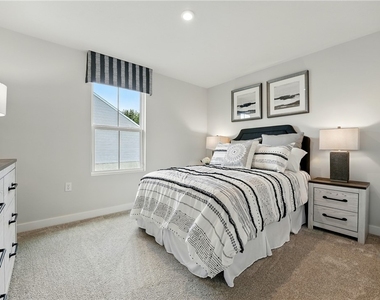 102 Bristlecone Court - Photo Thumbnail 23