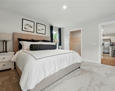 102 Bristlecone Court - Photo Thumbnail 19