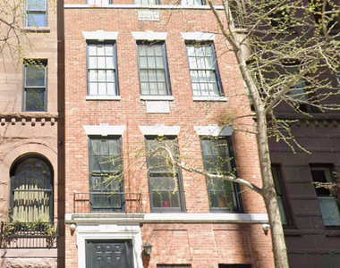 63 East 90th Street - Photo Thumbnail 6
