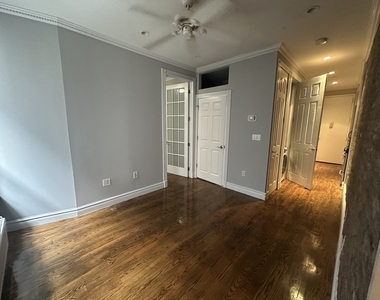 202 East 13th Street - Photo Thumbnail 5