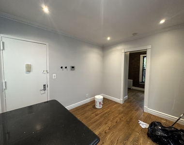 416 East 13th Street - Photo Thumbnail 6
