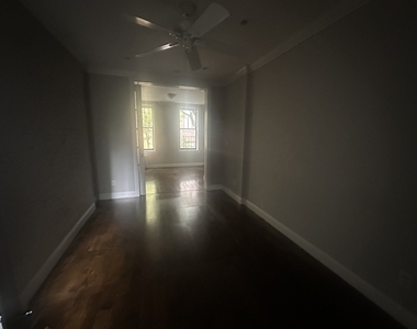 52 Barrow Street - Photo Thumbnail 3