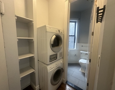 53 Leroy Street - Photo Thumbnail 2