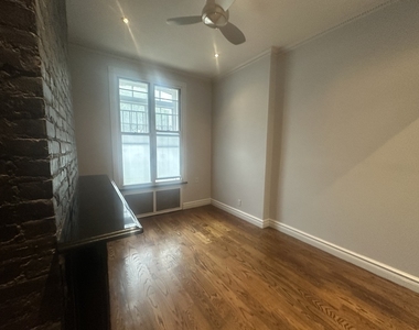 53 Leroy Street - Photo Thumbnail 5
