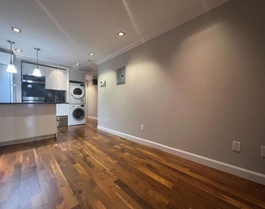 115 Mulberry Street - Photo Thumbnail 8