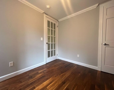 115 Mulberry Street - Photo Thumbnail 6