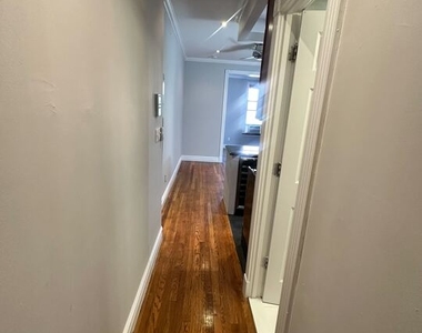 246 Mott Street - Photo Thumbnail 6