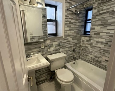 246 Mott Street - Photo Thumbnail 3