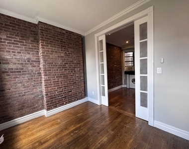 248 Mott Street - Photo Thumbnail 6