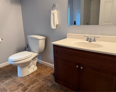 117 Pollard Avenue - Photo Thumbnail 10