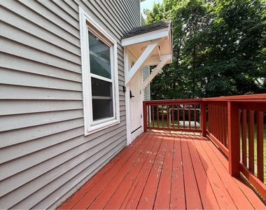 117 Pollard Avenue - Photo Thumbnail 2