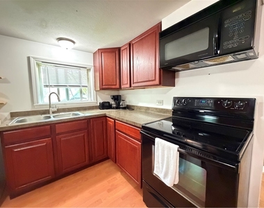 117 Pollard Avenue - Photo Thumbnail 7