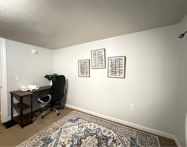117 Pollard Avenue - Photo Thumbnail 14