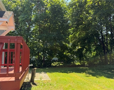 117 Pollard Avenue - Photo Thumbnail 15