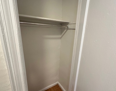 1845 Hobart Avenue - Photo Thumbnail 5